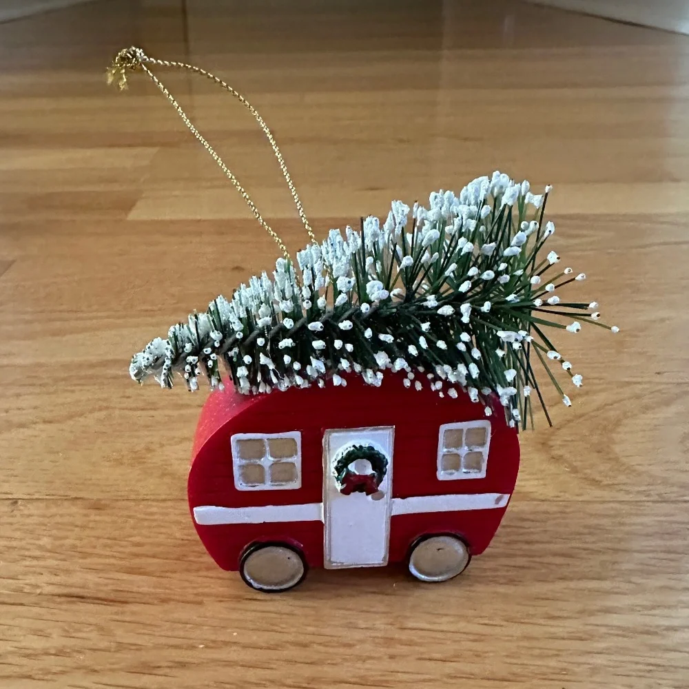 Retro Camper Travel Trailer Light Strand and Camper Ornament